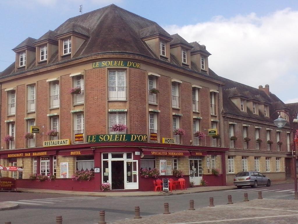 Le Soleil D'or Hotel Vimoutiers Værelse billede