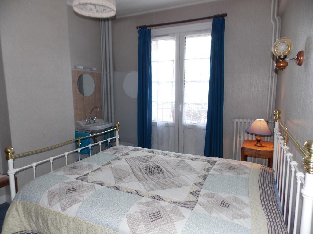 Le Soleil D'or Hotel Vimoutiers Eksteriør billede