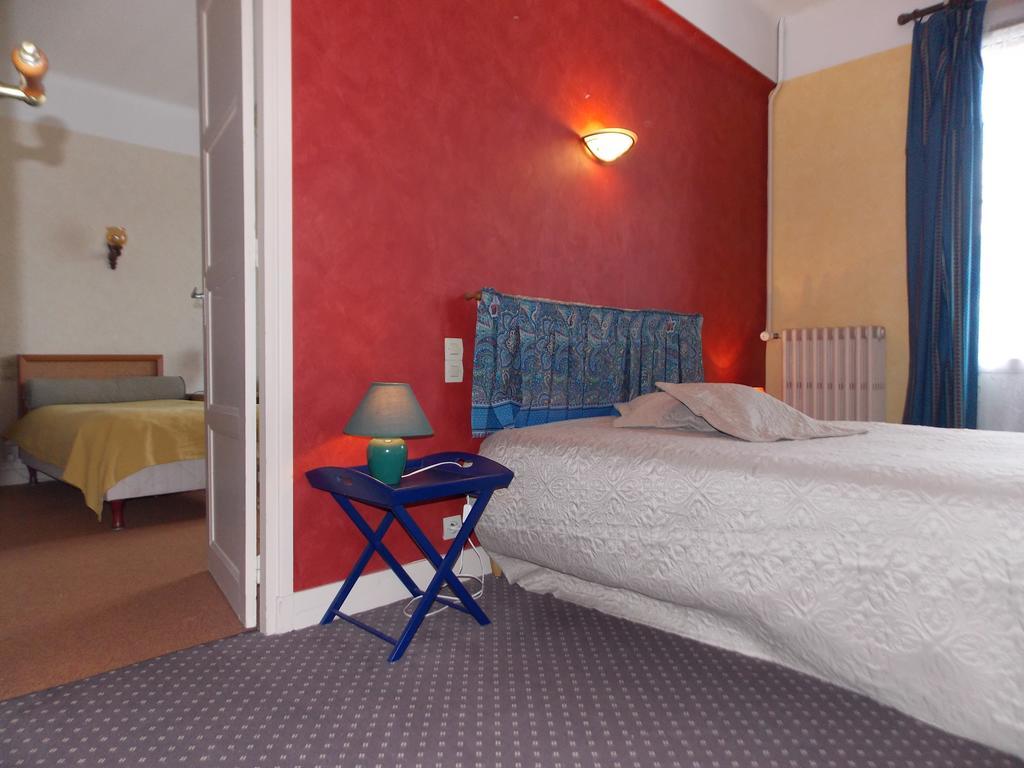 Le Soleil D'or Hotel Vimoutiers Eksteriør billede